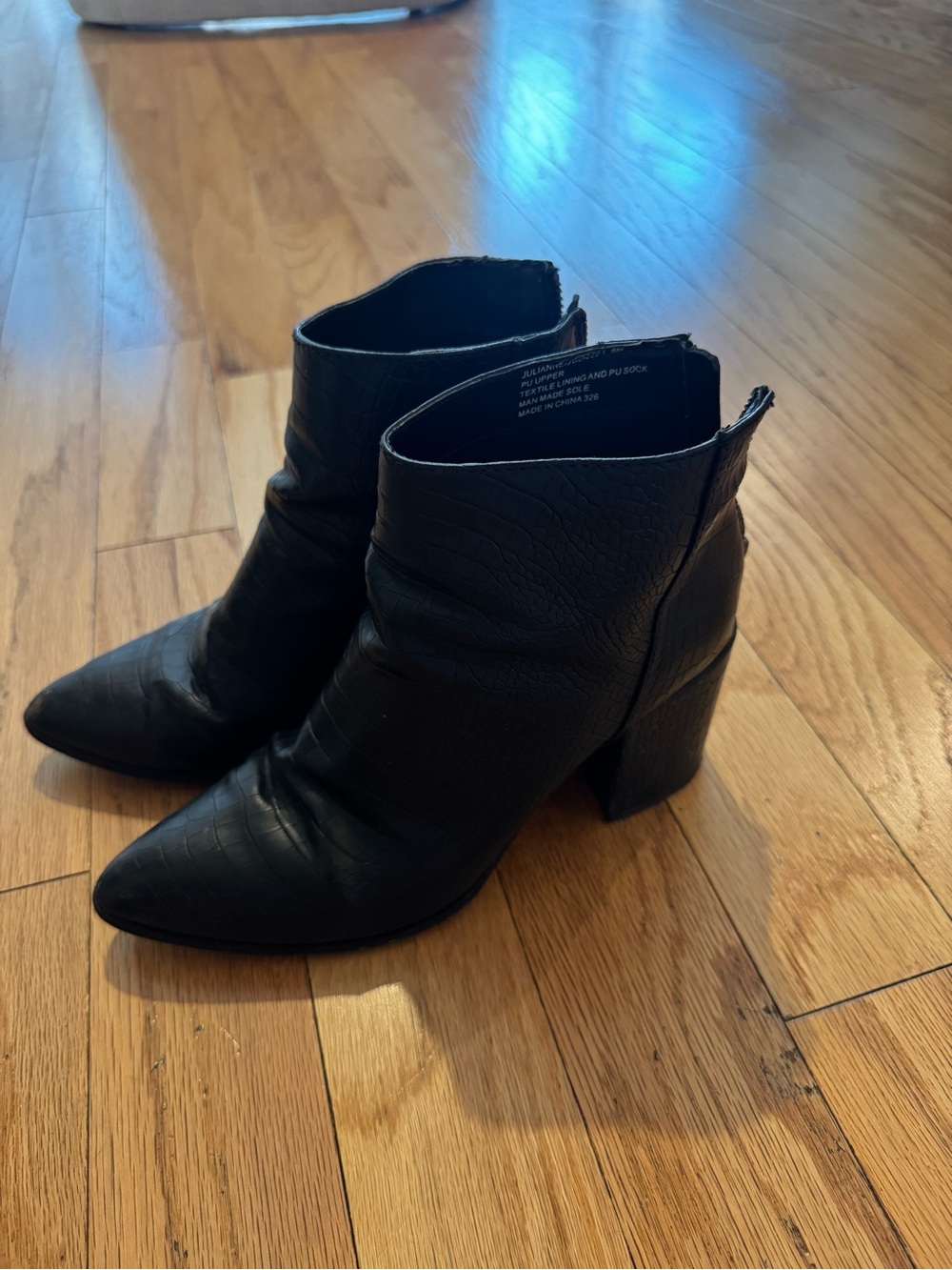 Steve Madden Black Women's Pointed Toe Block Heel Ankle Boots